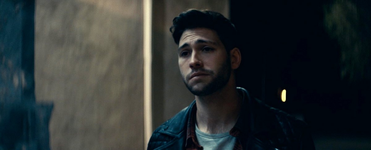 Photo from the movie Continue