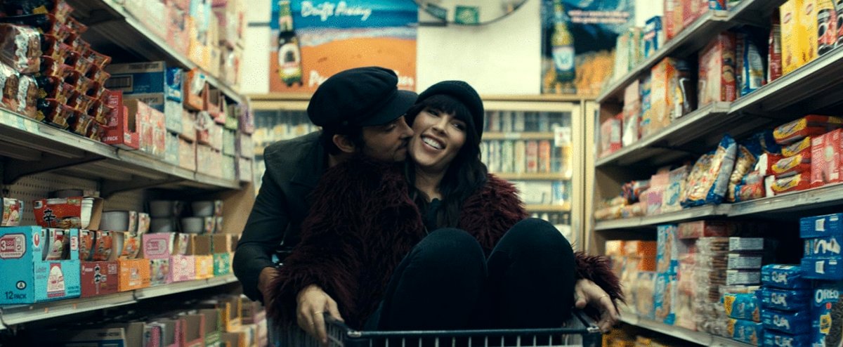 Photo from the movie Continue