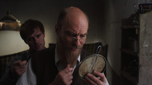 Photo du film Walking with the Enemy