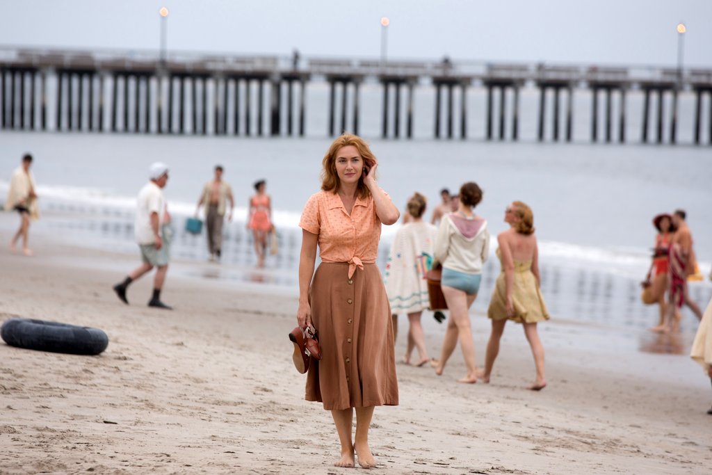 Photo from the movie Wonder Wheel