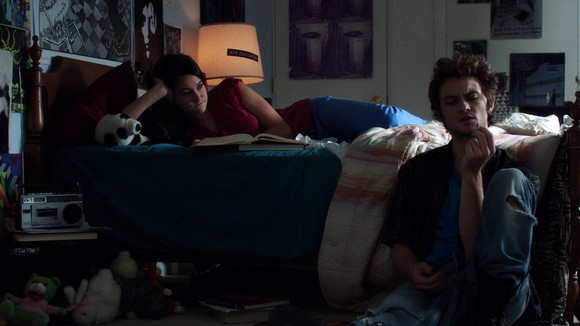 Photo from the movie White Bird in a Blizzard