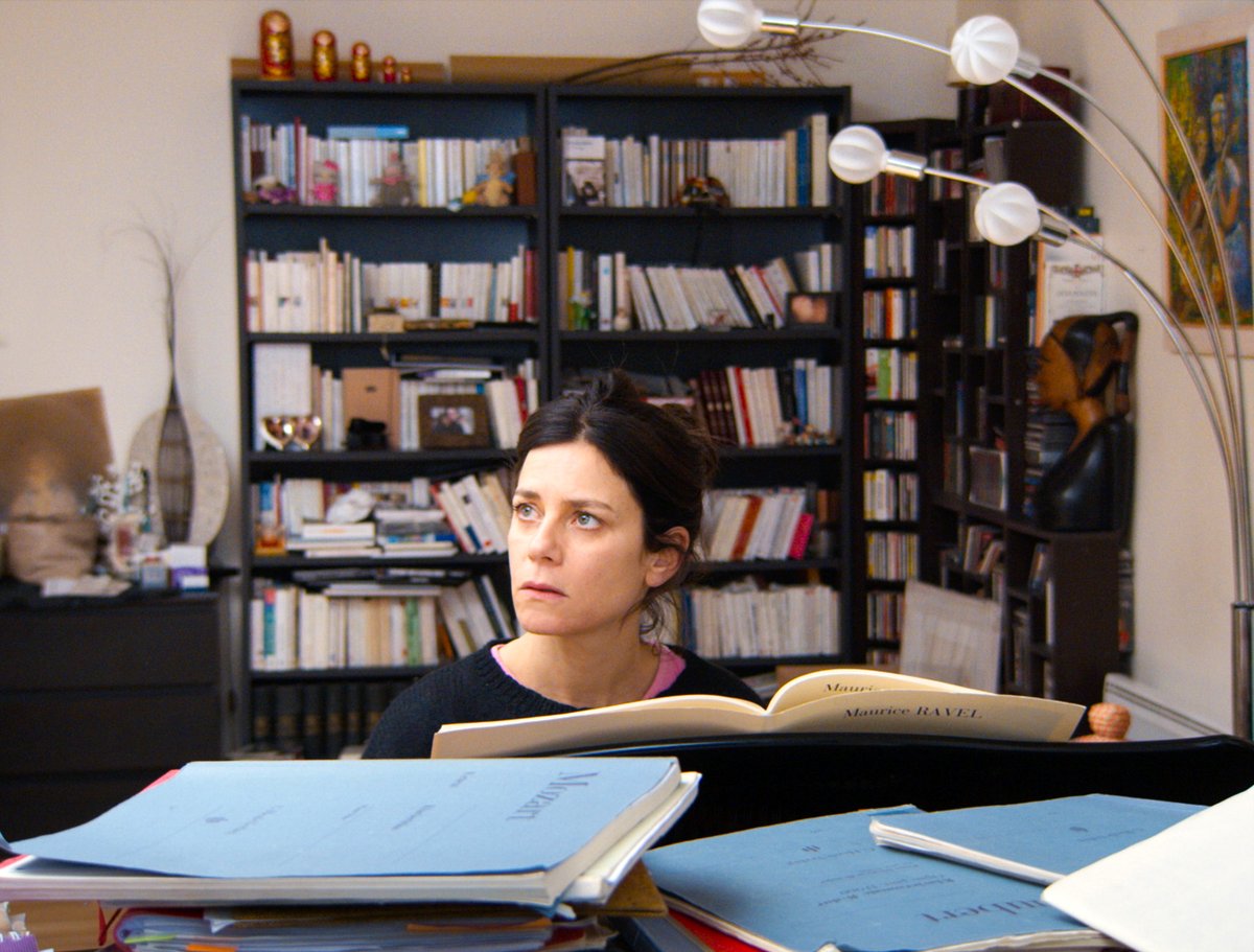 Photo from the movie Enormous