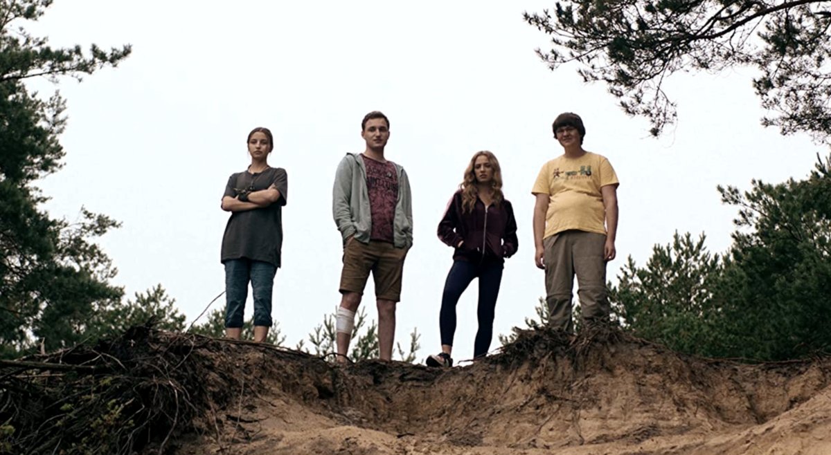 Photo from the movie Nobody Sleeps in the Woods Tonight