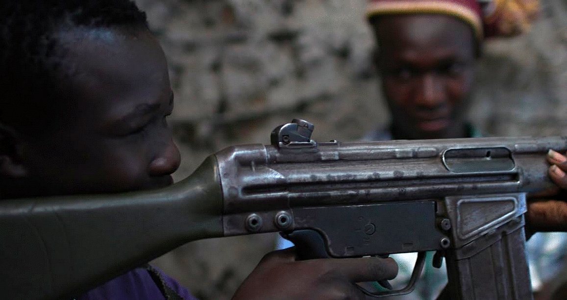 Photo du film Between the Rains