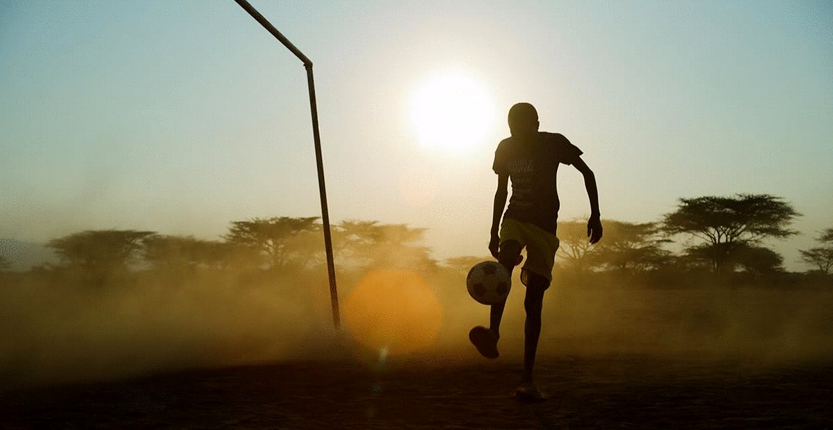 Photo du film Between the Rains