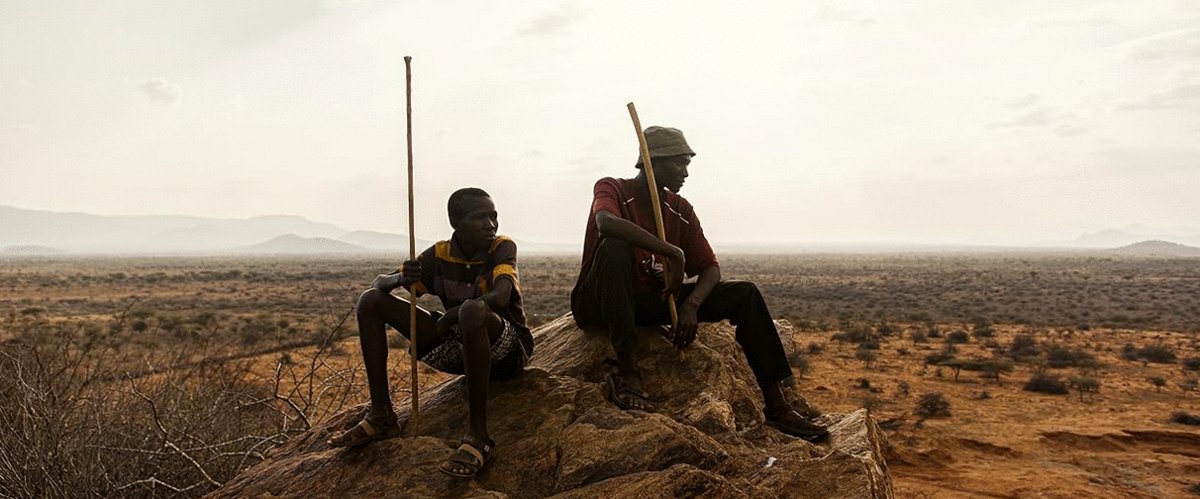 Photo du film Between the Rains