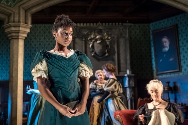 Photo from the movie A Woman of No Importance