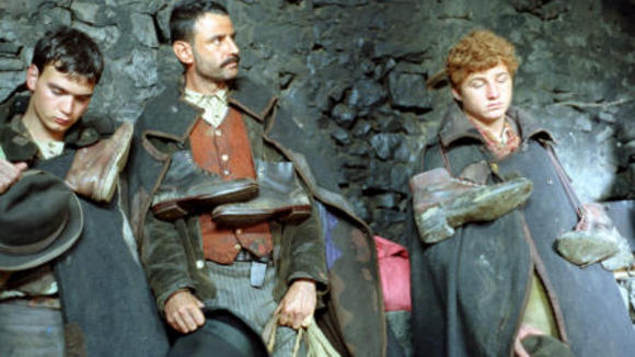 Photo from the movie The Golden Door