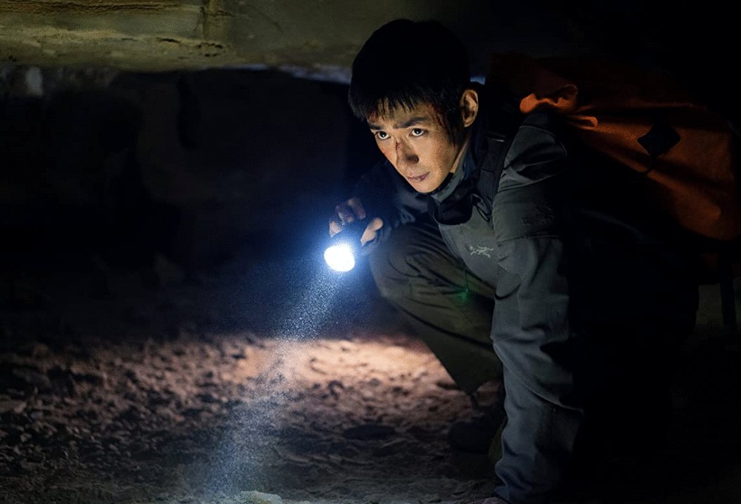 Photo from the movie Cloudy Mountain