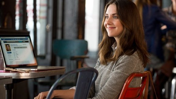 Photo from the movie How to Be Single