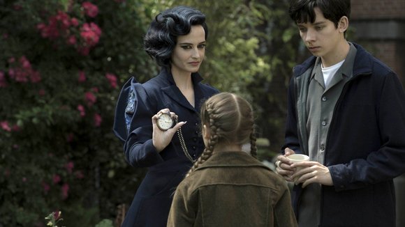 Photo from the movie Miss Peregrine's Home for Peculiar Children