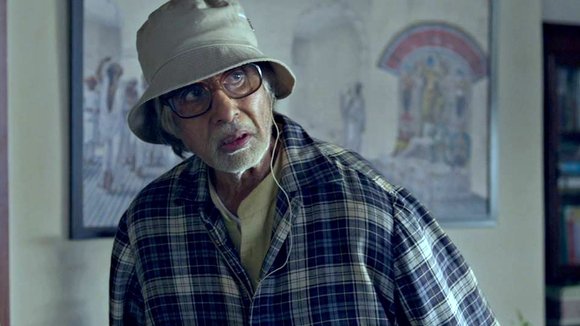 Photo from the movie Piku