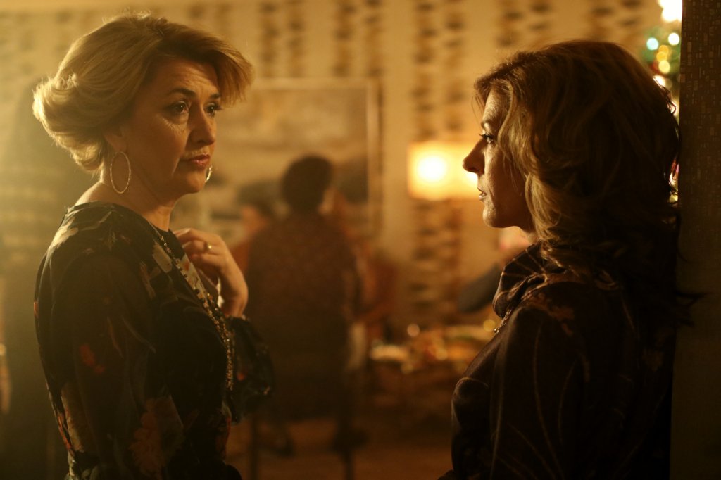 Photo from the movie It's the Heart That Dies Last