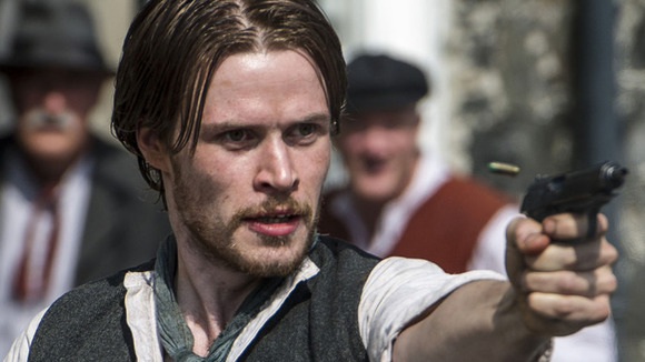 Photo from the movie 37 Days