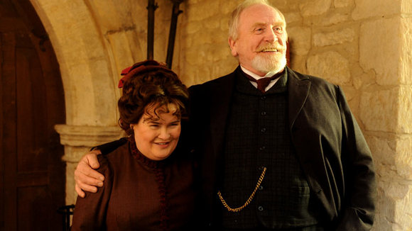 Photo from the movie The Christmas Candle