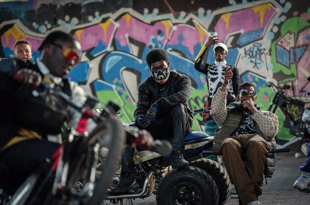 Photo from the movie The Kitchen