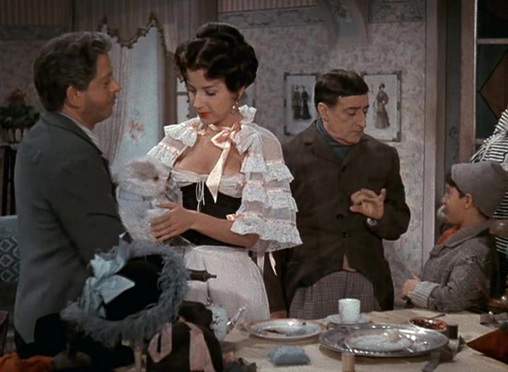 Photo from the movie Miseria e nobiltà