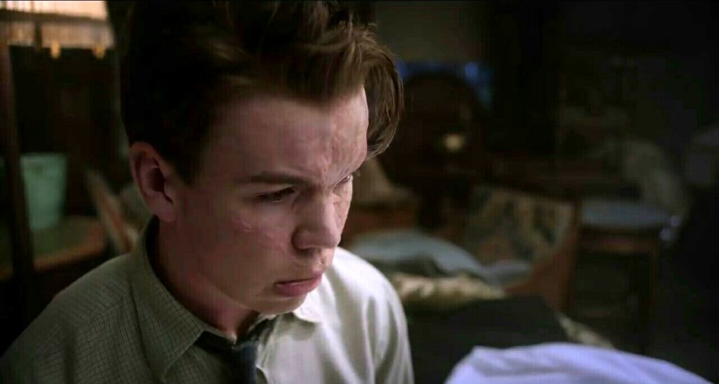 Photo from the movie The Little Stranger