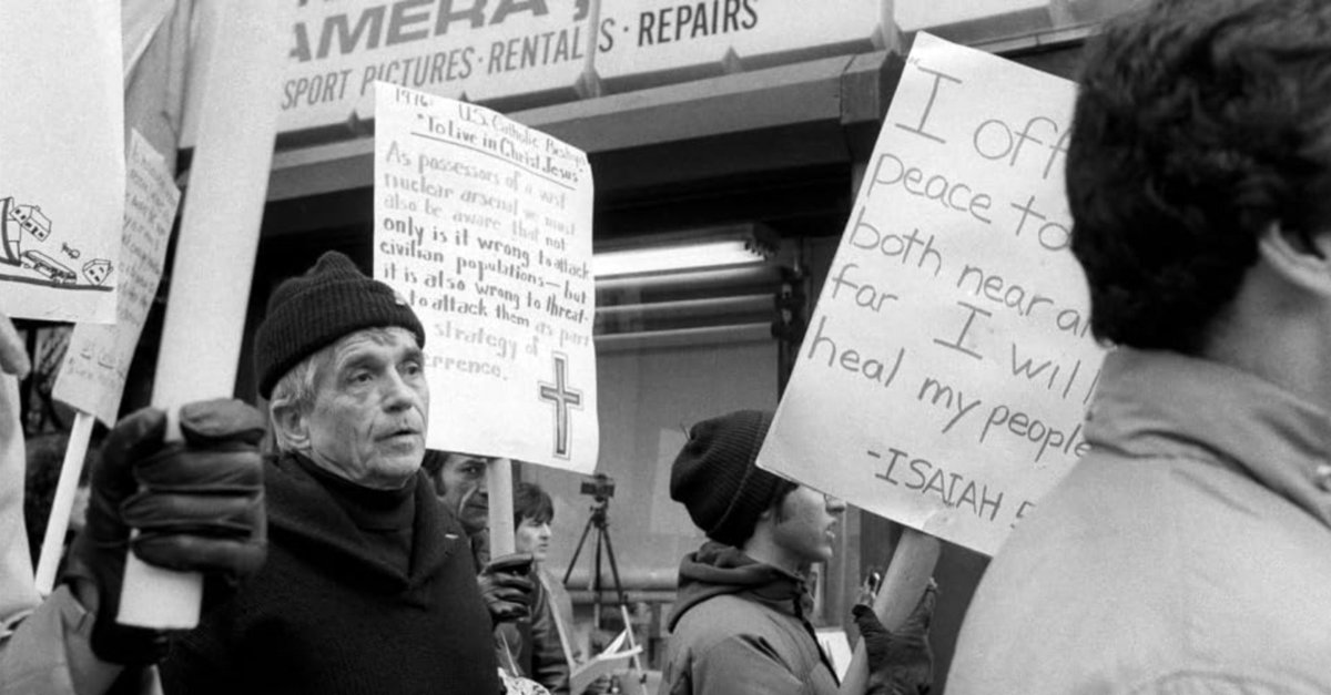 Photo from the movie The Berrigans: Devout and Dangerous