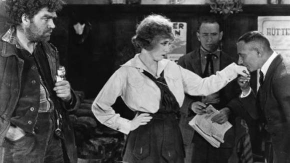 Photo from the movie Blind Husbands