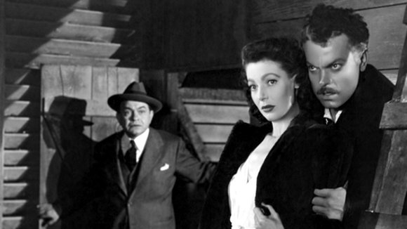 Photo from the movie The Stranger