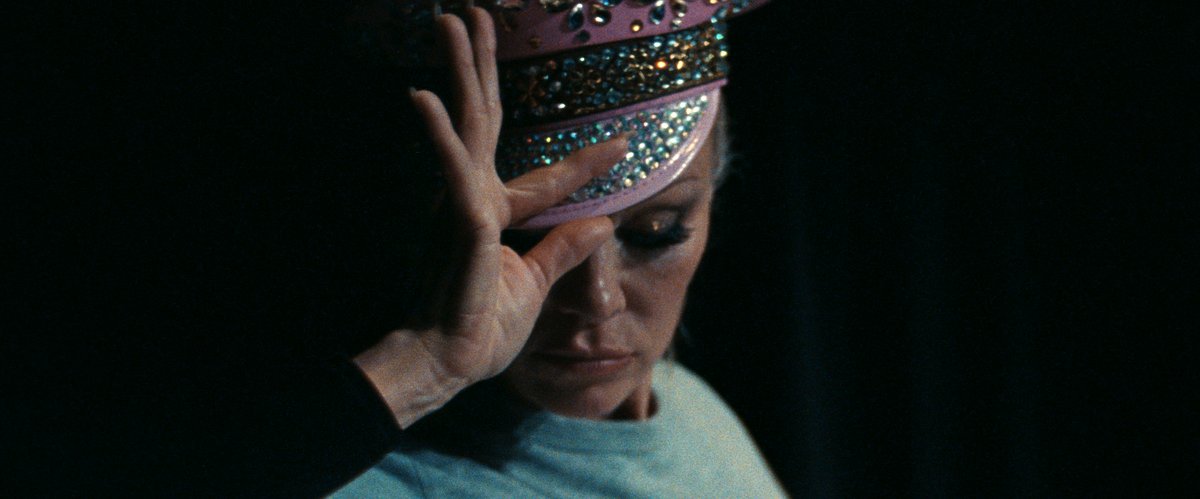 Photo from the movie The Last Showgirl