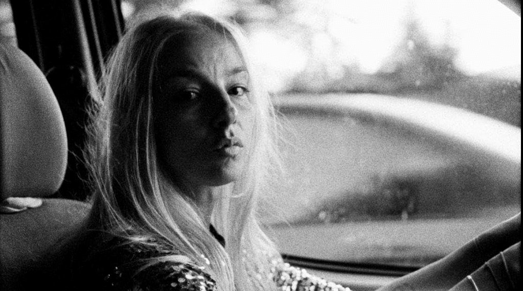 Photo from the movie Do Not Expect Too Much of the End of the World