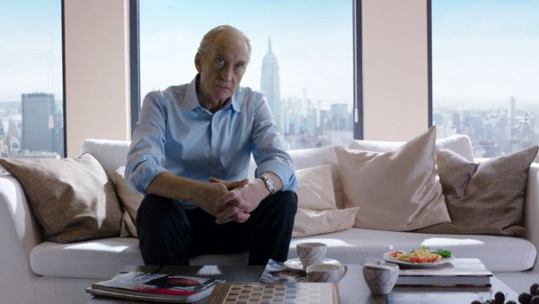 Photo from the movie Despite the Falling Snow