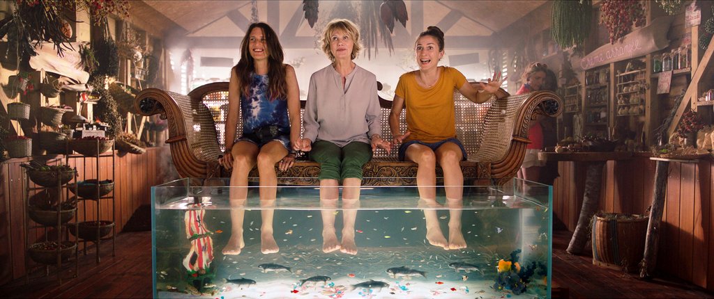 Photo from the movie Dumped