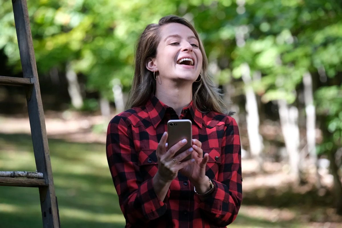 Photo from the movie The Guide to the Perfect Family