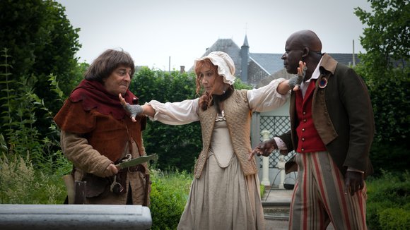 Photo from the movie The Visitors: Bastille Day