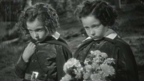 Photo du film La Mort frappe trois fois