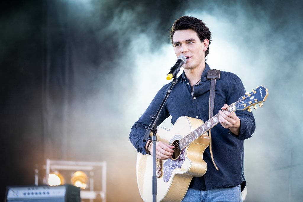 Photo from the movie I Still Believe