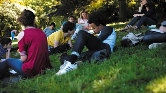 Photo from the movie Things to Come