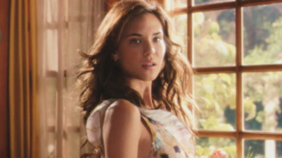 Photo from the movie You Again