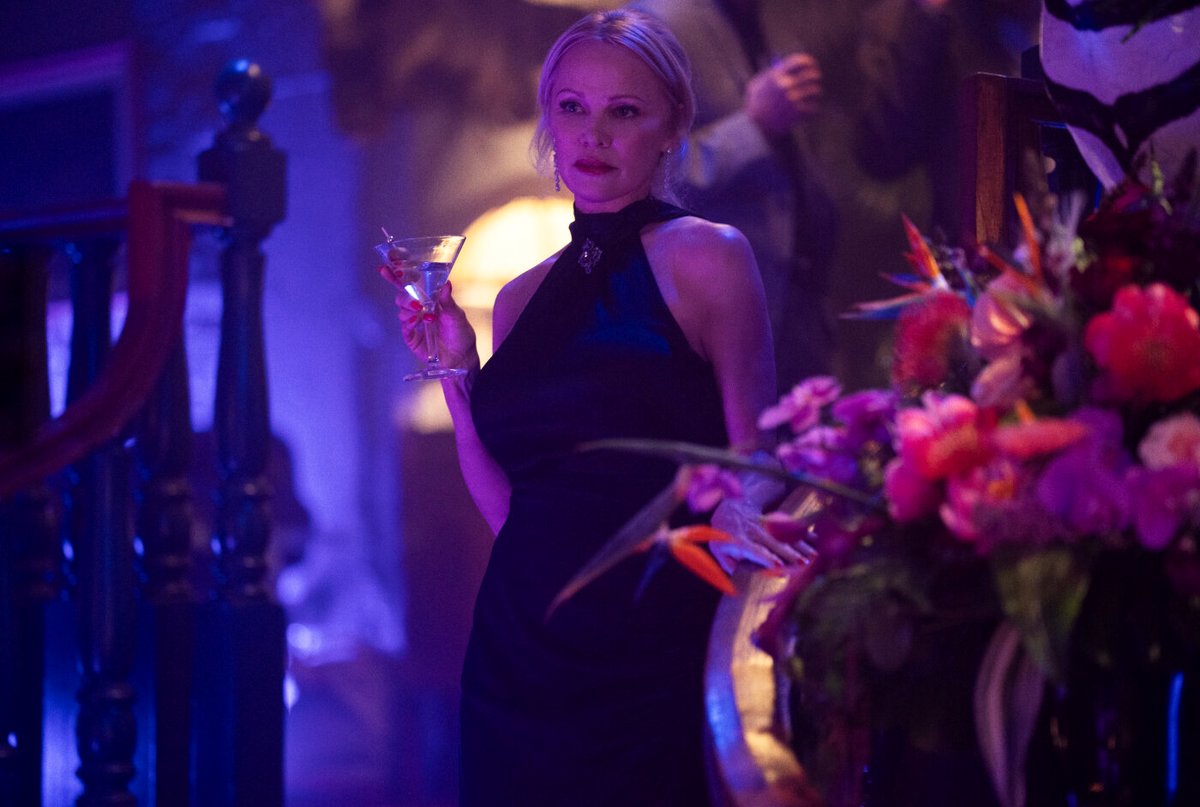 Photo from the movie The Naked Gun