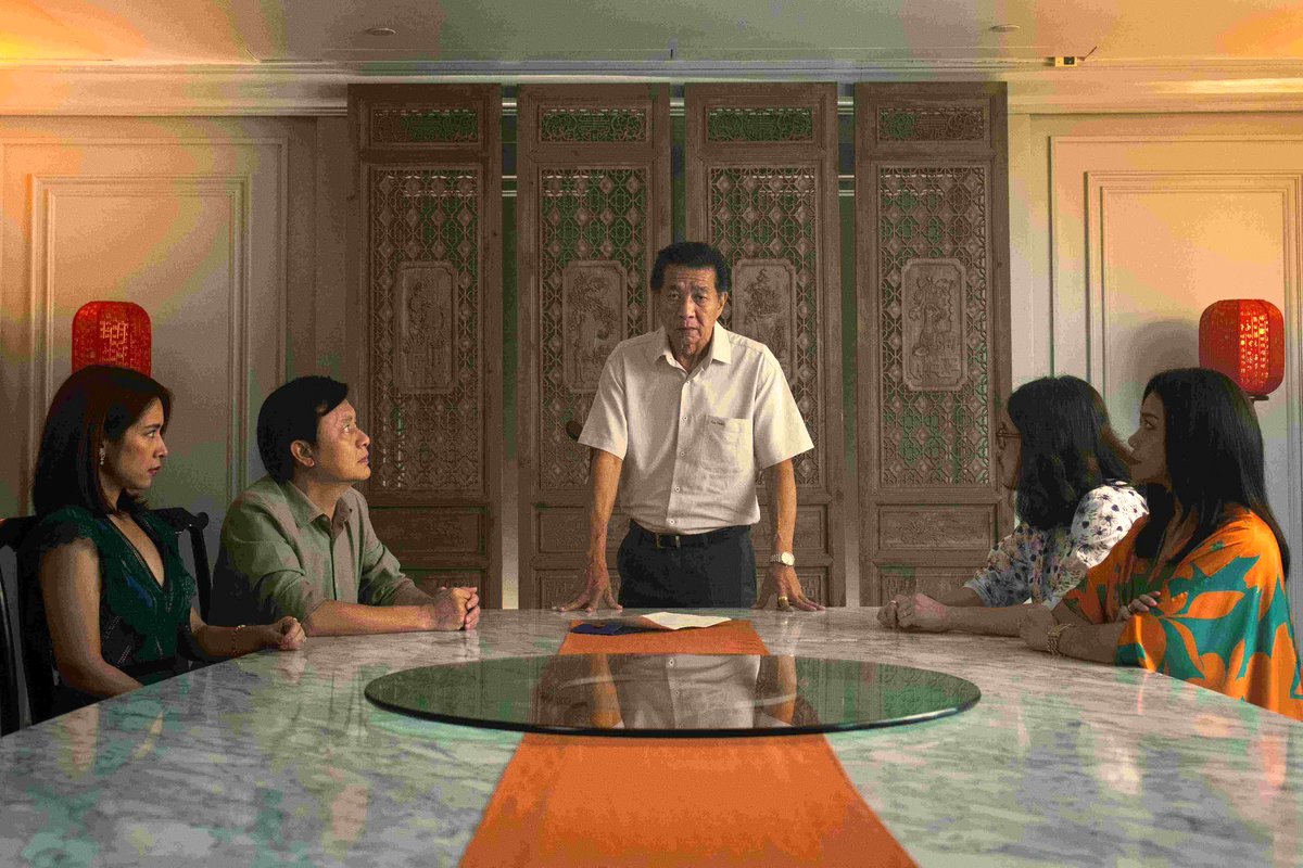 Photo from the movie Dalah: Death and the Flowers