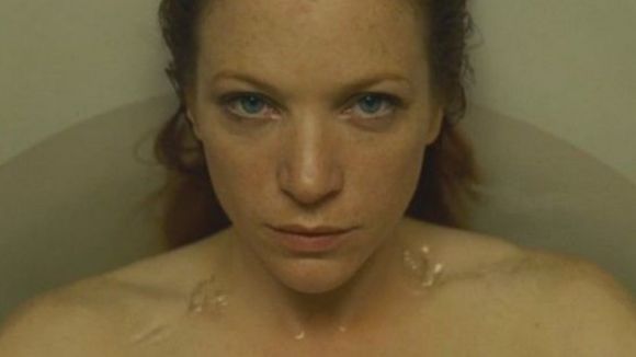 Photo from the movie Knife Edge