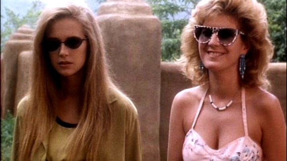 Photo from the movie Twins