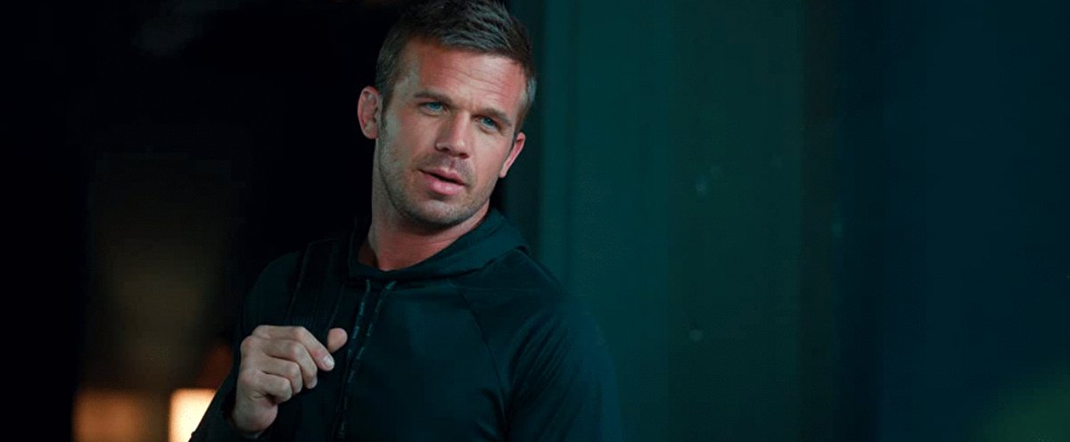 Photo from the movie Shelter