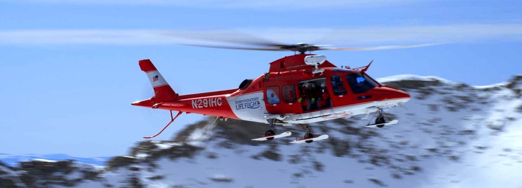 Photo from the movie 6 Below: Miracle on the Mountain