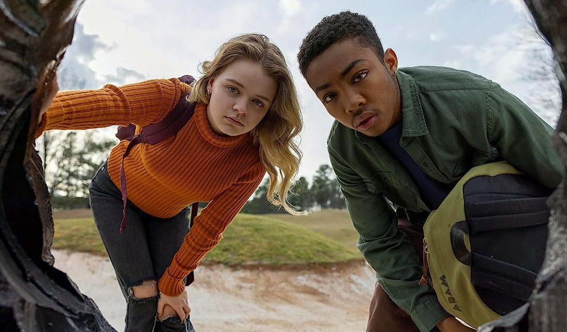 Photo du film Landscape with Invisible Hand