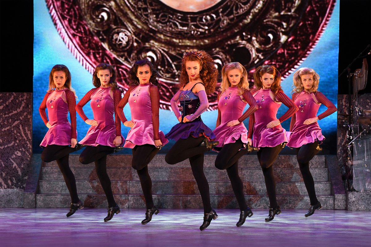 Photo du film Riverdance 25th Anniversary Show
