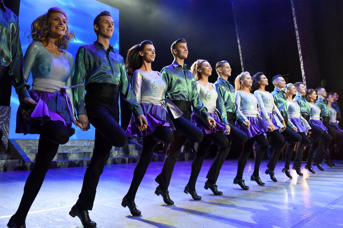Photo du film Riverdance 25th Anniversary Show