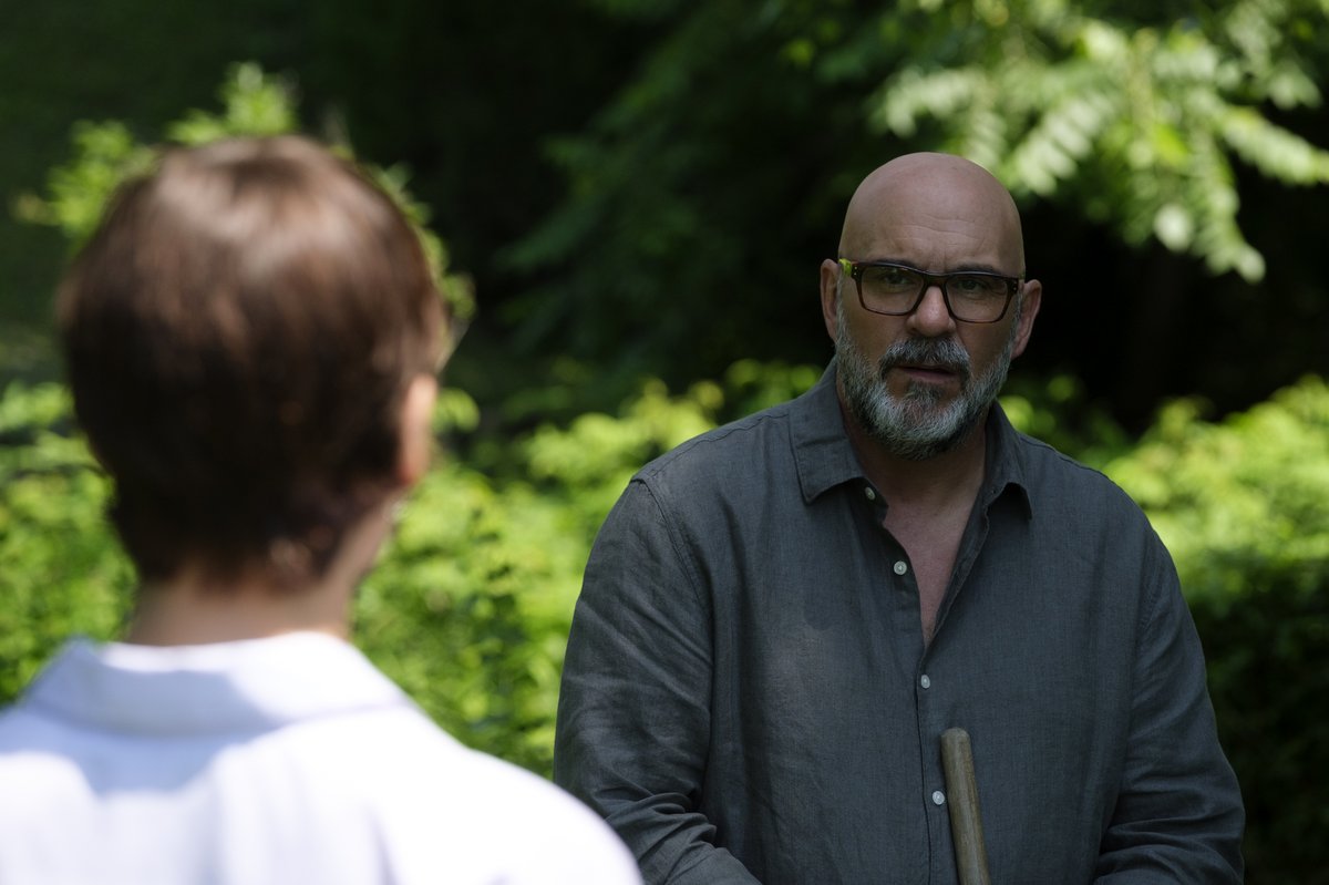 Photo from the movie Days of Happiness