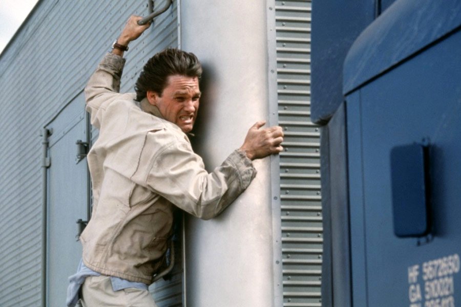 Photo from the movie Breakdown