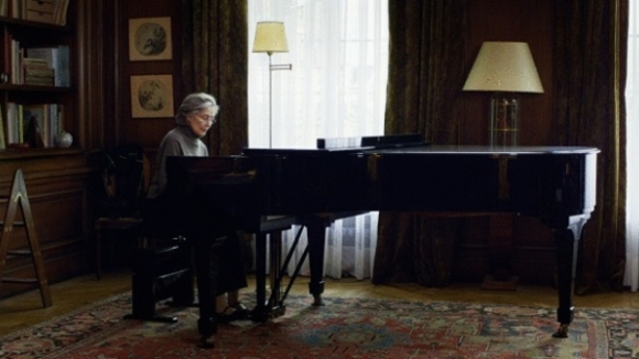 Photo from the movie Love