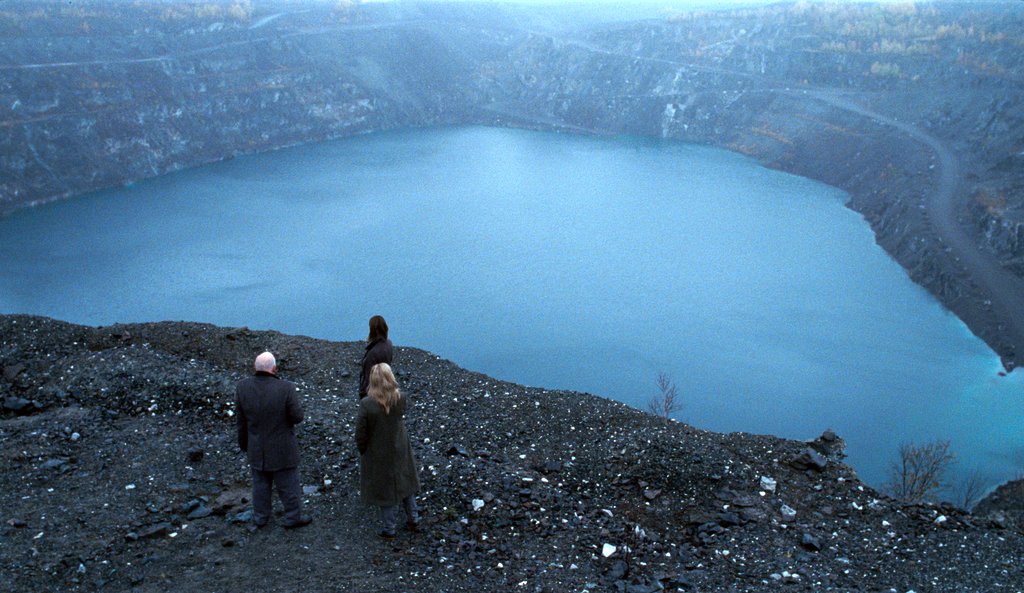 Photo from the movie Boundaries