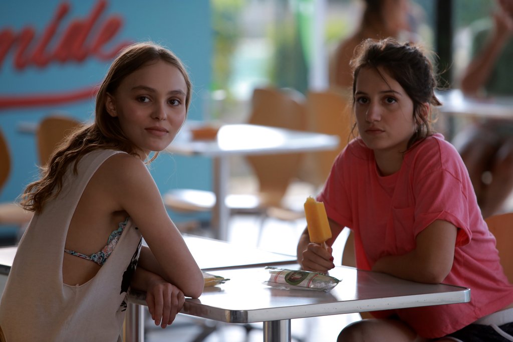 Photo from the movie Savage