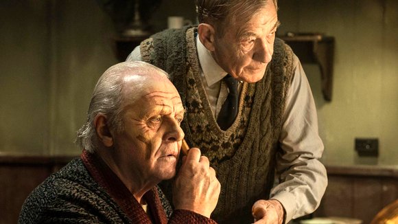Photo from the movie The Dresser